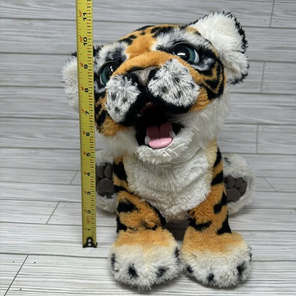 Hasbro FurReal Friends Tyler Roarin' Tiger Interactive Plush Toy Tested 13 Inch - Picture 10 of 12